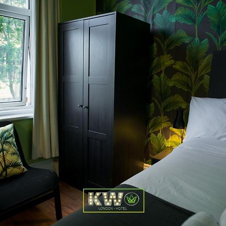 London K W Hotel Exterior photo
